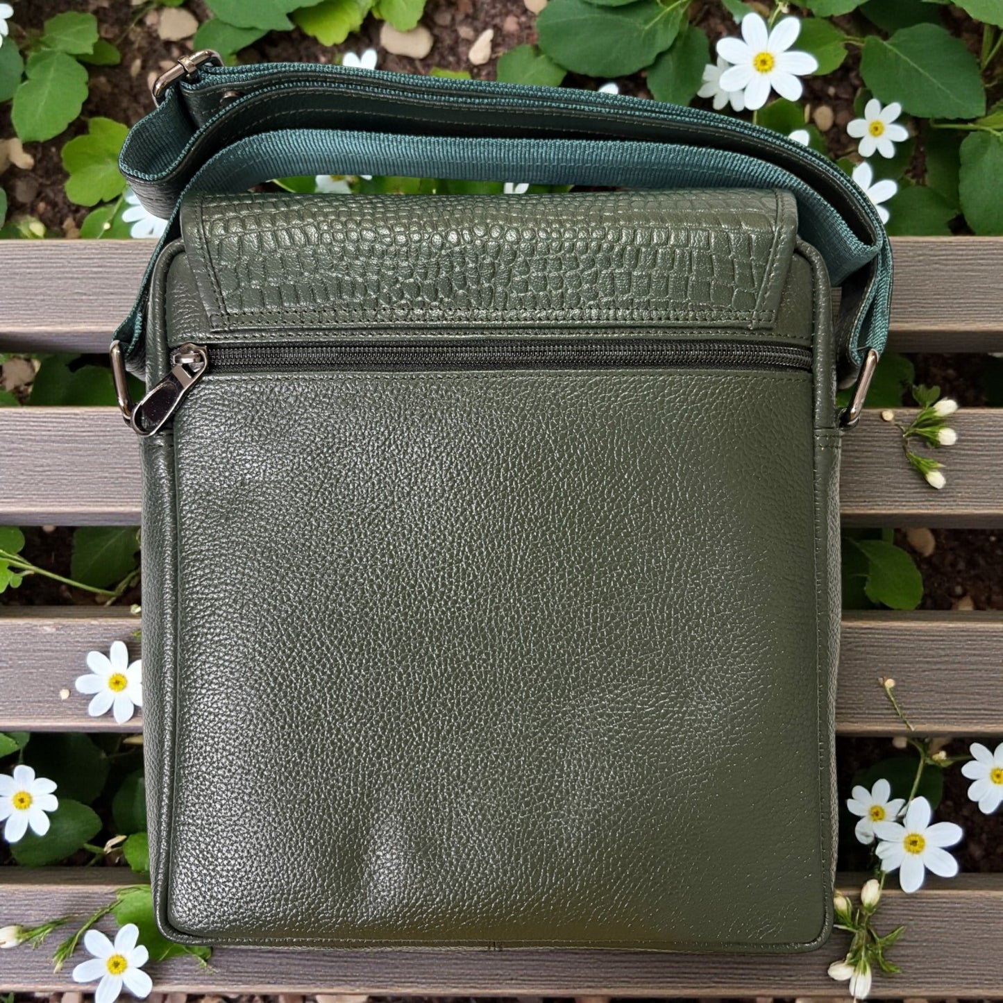 Premium Men's Croc-Pattern Leather Messenger Bag | Dark Green Crossbody Satchel for Office & Daily Use