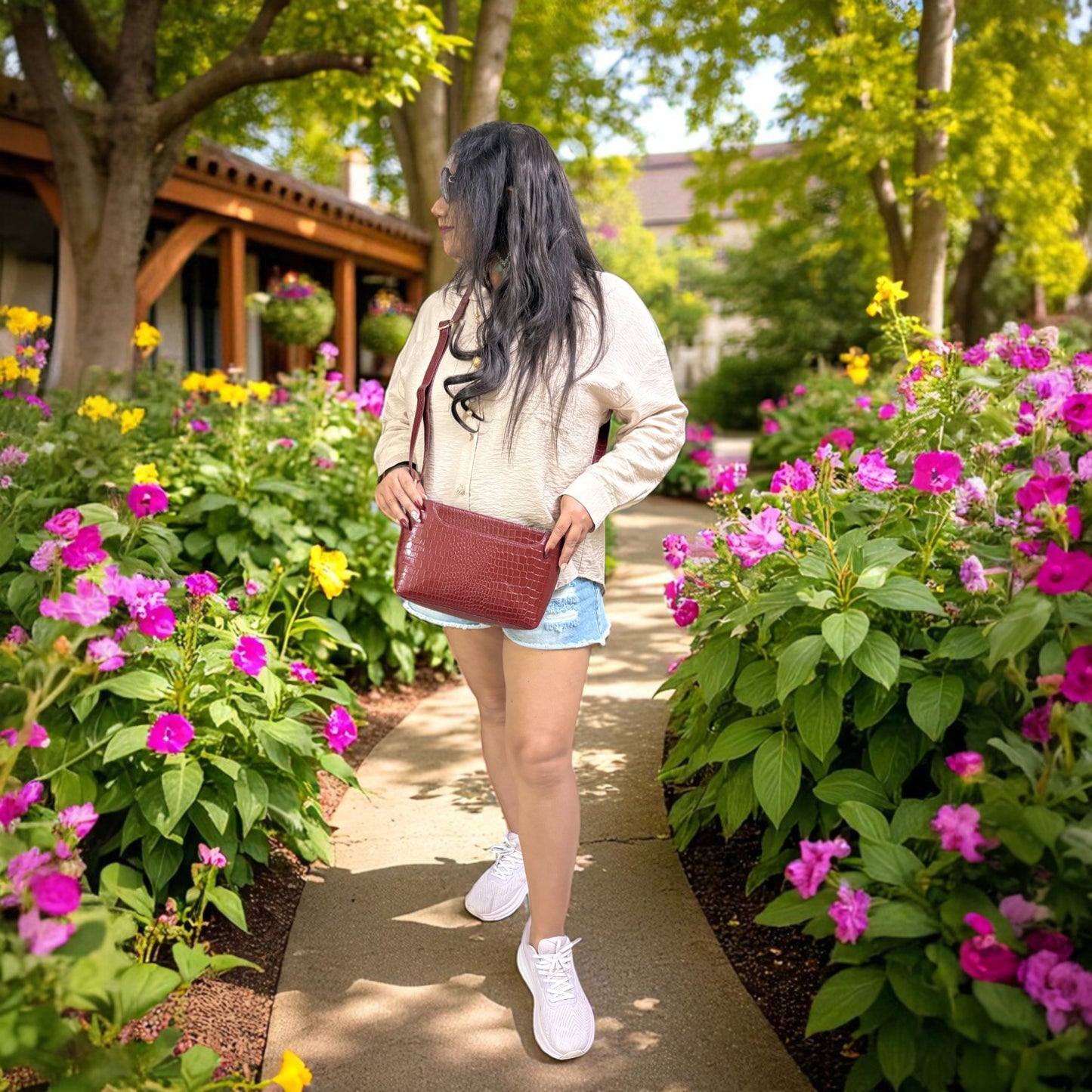 Stylish Croc-Embossed Leather Sling Bag for Women – Maroon Crossbody Purse with Adjustable Strap & Spacious Interior | Genuine Leather Everyday Shoulder Bag for Work, Travel & Casual Use (Maroon)