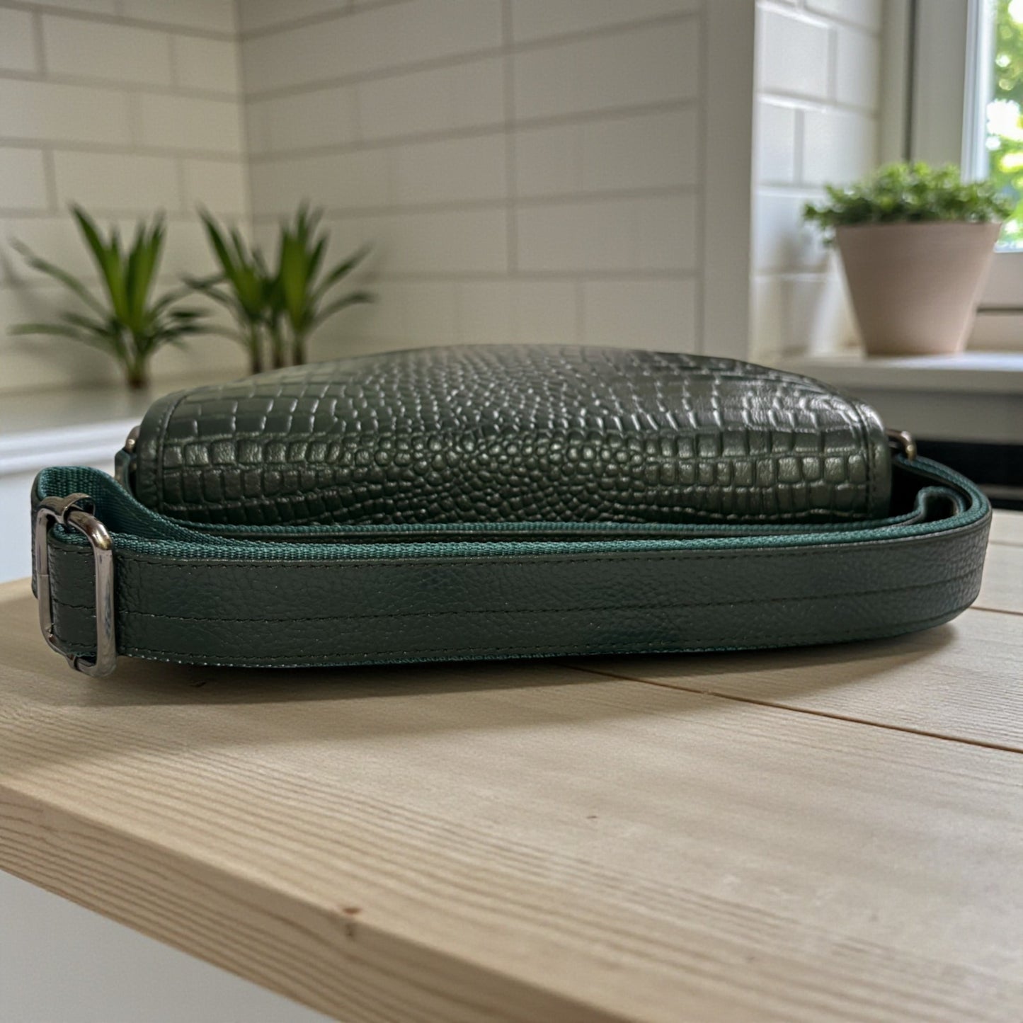 Premium Men's Croc-Pattern Leather Messenger Bag | Dark Green Crossbody Satchel for Office & Daily Use