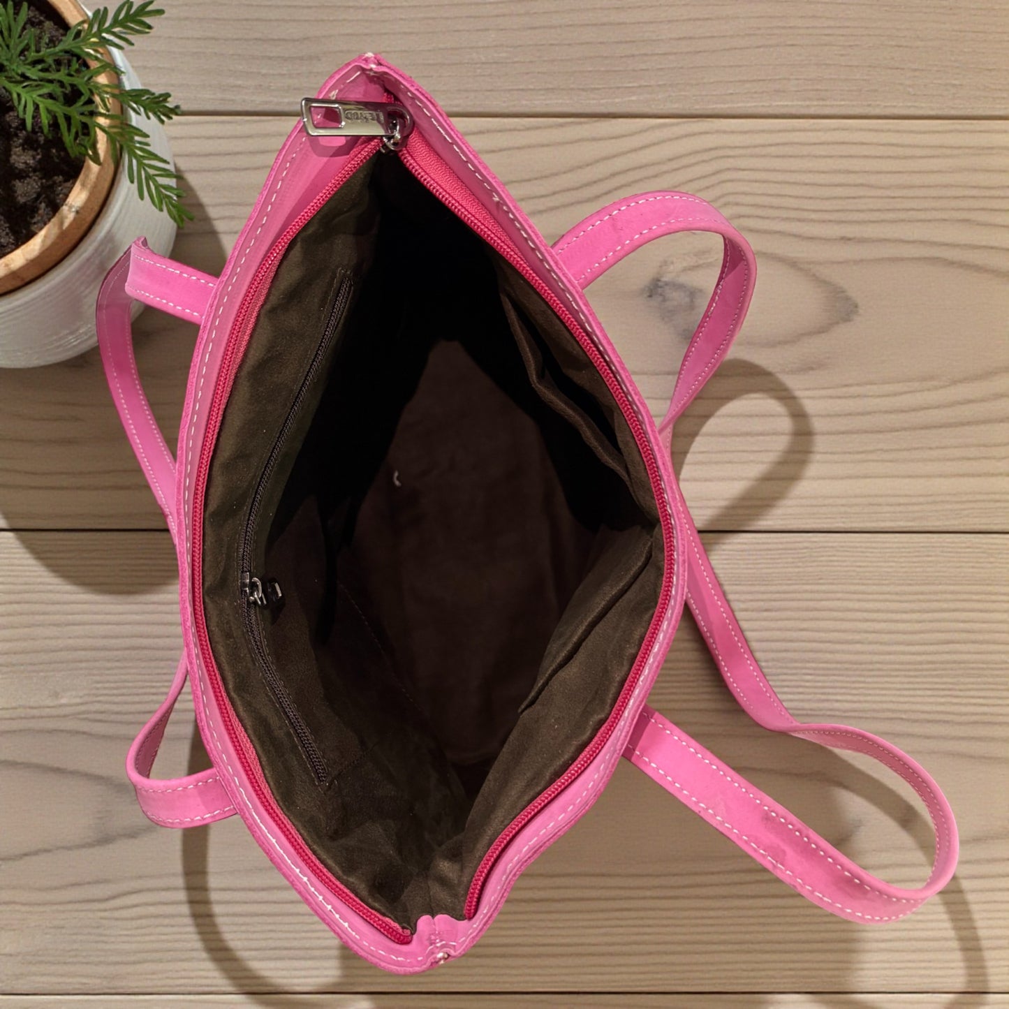 Large Capacity Daily Lifestyle Tote Bag - Modern Mauve with Dual Carry Handles (Pink)