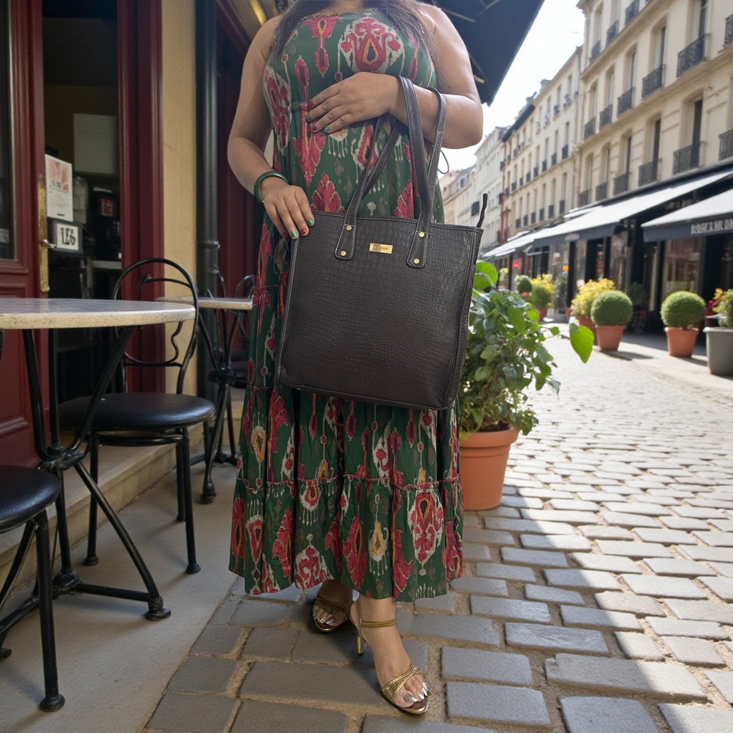 Croc-Embossed Leather Utility Tote Bag for Women – Stylish Brown Genuine Leather Handbag with Spacious Interior, Adjustable Strap & Compartments | Office, Travel & Daily Use Shoulder Bag (Brown)