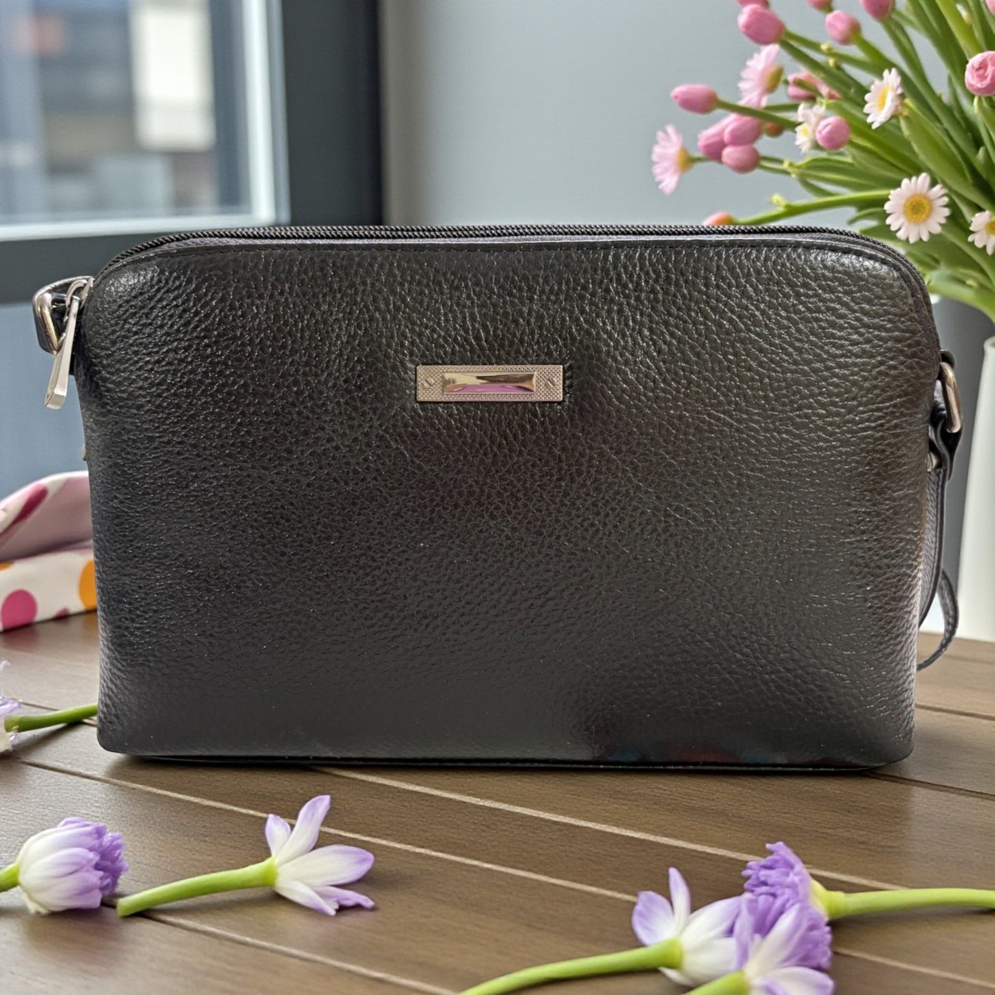 Leather Crossbody Bag, Multiple Compartments, Adjustable Strap (Black)